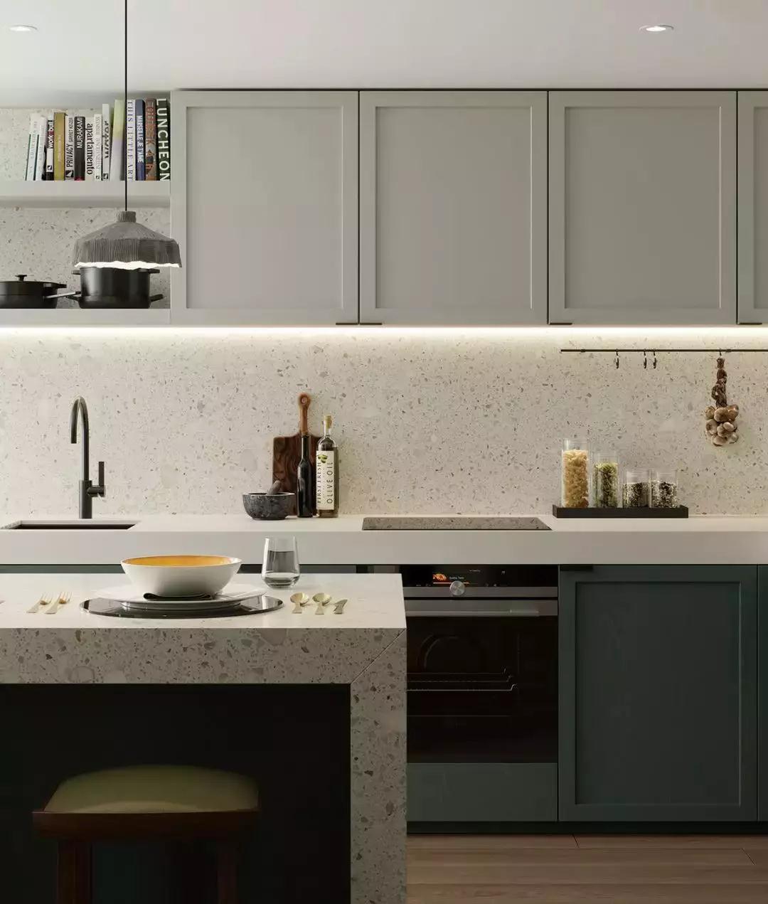 Should the cabinets in the kitchen be equipped with lights?